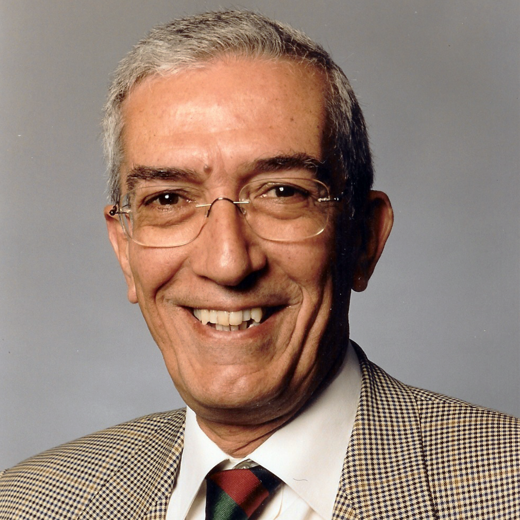 Dr. António Morais Sarmento